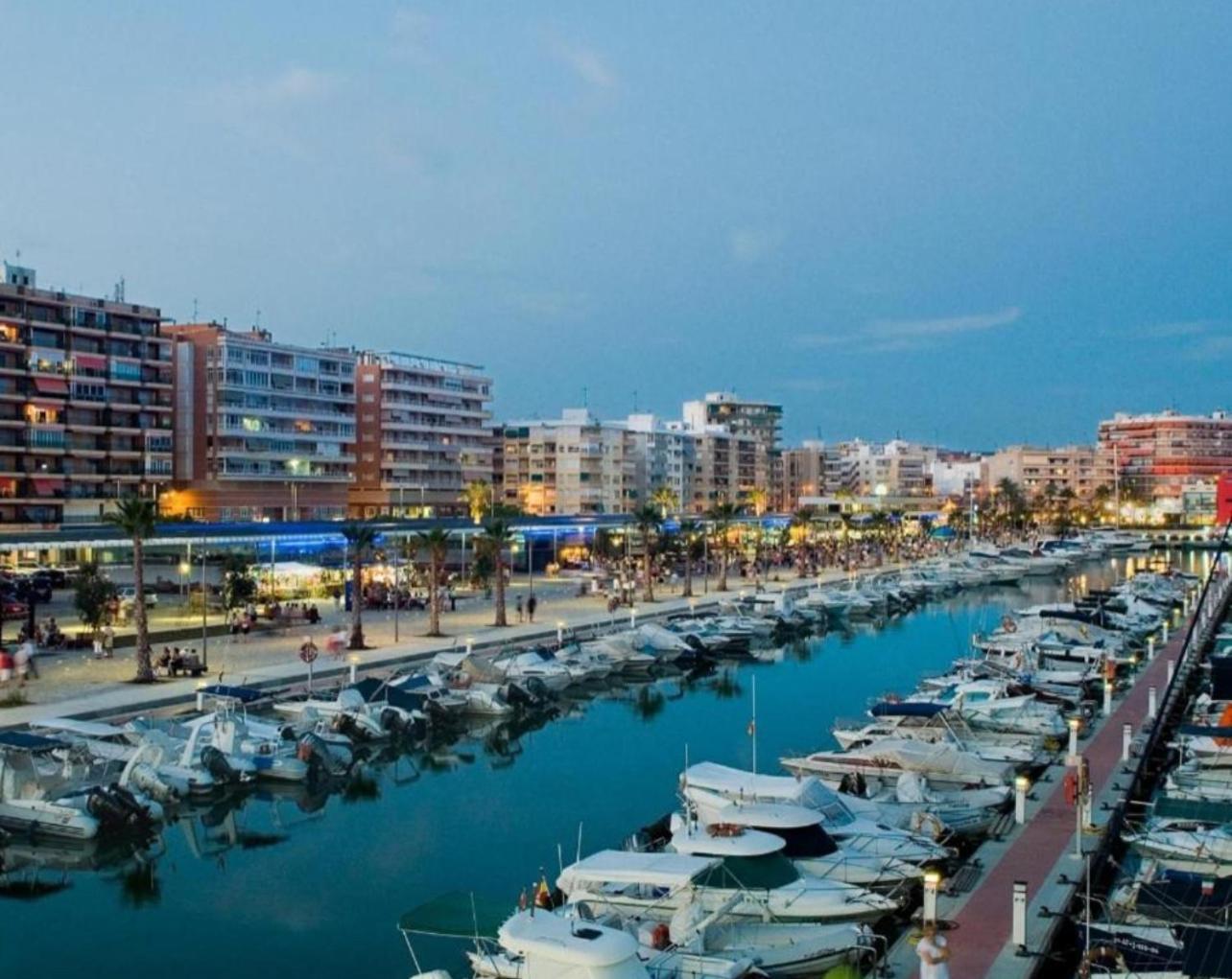 Los Falcones Santa Pola Εξωτερικό φωτογραφία